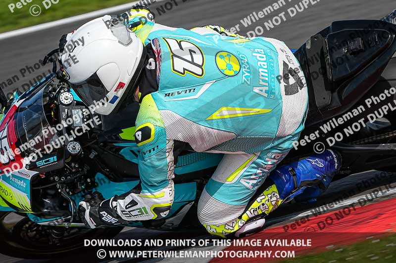 donington no limits trackday;donington park photographs;donington trackday photographs;no limits trackdays;peter wileman photography;trackday digital images;trackday photos